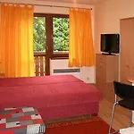 Kamzik Apartment 64 Donovaly - Hned Pri Lanovke A Atrakciach Donovalkovo, Fun Arena - Apartment Near The Cable Car And Attractions دونوفالي