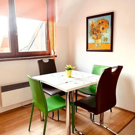 Kamzik - 64 Hned Pri Zjazdovke Апартаменты Доновалы