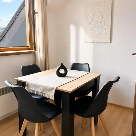 Apartamento Kamzík 64 - Hneď Pri Lanovke A Atrakciách Donovalkovo, Fun Arena - Near The Cable Car&attractions