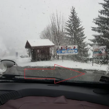 Kamzik - 64 Hned Pri Zjazdovke Donovaly