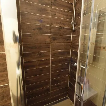 Kamzik - 64 Hned Pri Zjazdovke